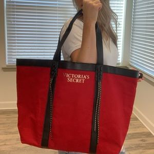 Victoria’s Secret Tote